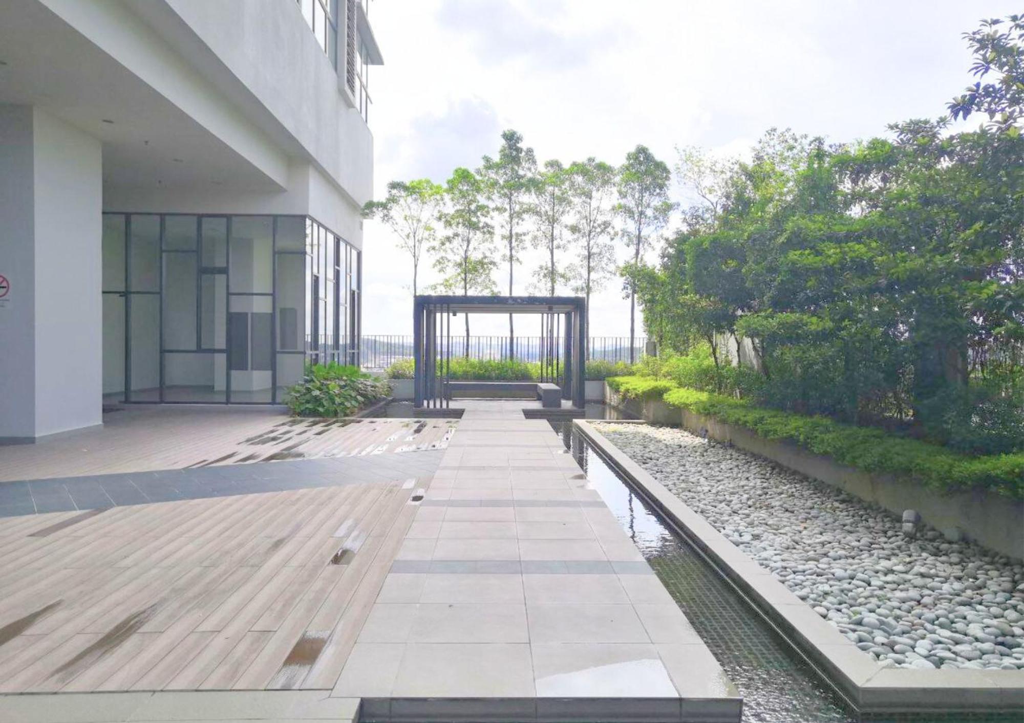 Cozy Mrt-Linked Unit, Dsara Sentral Sovo #Ds1 Sungai Buloh Exterior foto